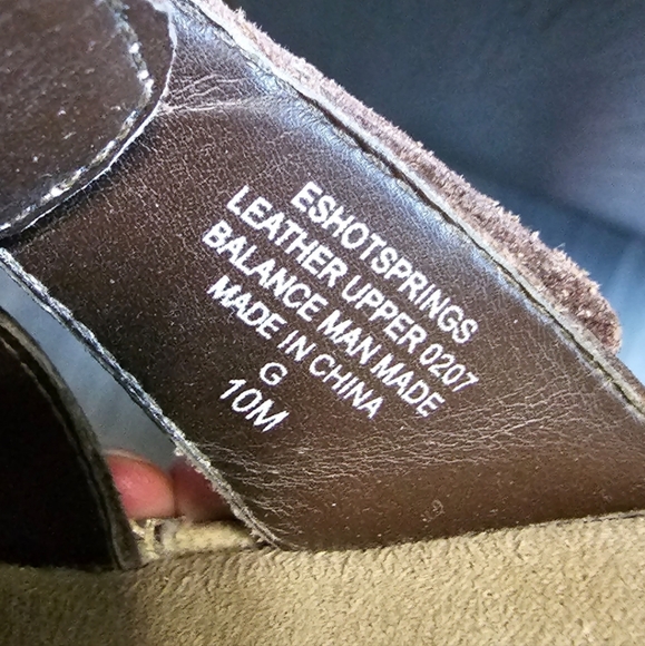 *Easy Spirit Wedge Sandals* - Picture 3 of 11